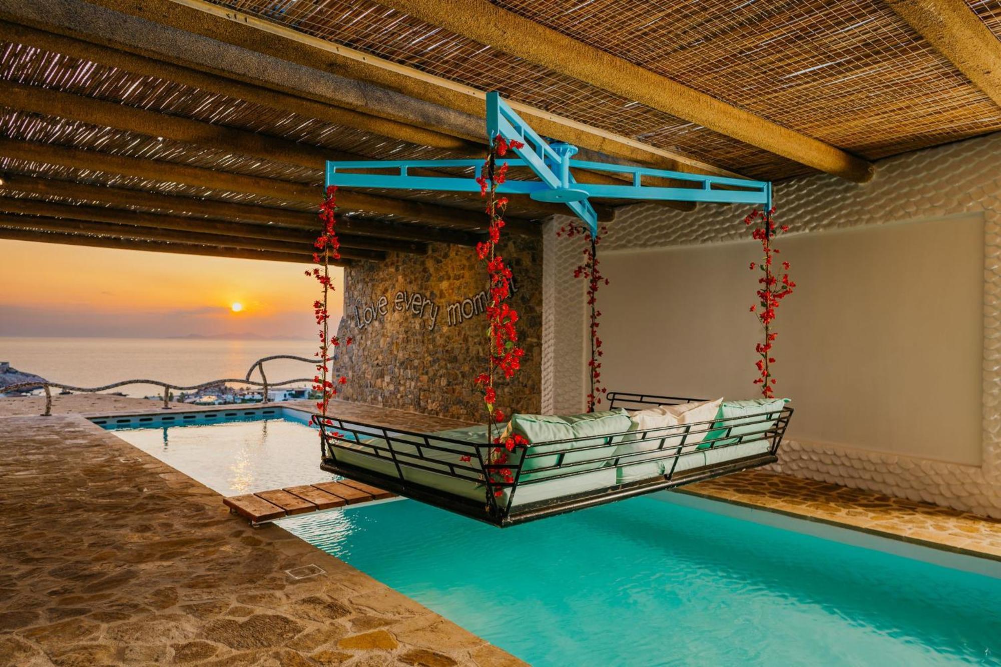 Agalia Luxury Suites Koumpara Exterior foto